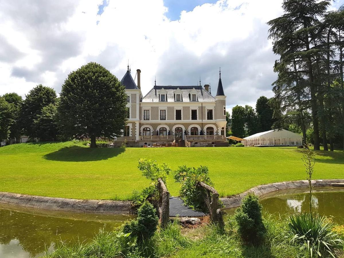 Eclosion Chateau Hotel & Restaurant Saint-Paul-en-Jarez Bagian luar foto