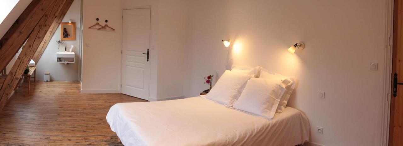 Eclosion Chateau Hotel & Restaurant Saint-Paul-en-Jarez Bagian luar foto