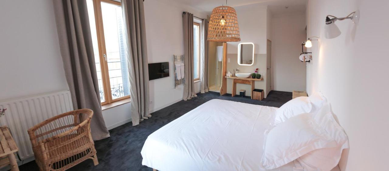 Eclosion Chateau Hotel & Restaurant Saint-Paul-en-Jarez Bagian luar foto