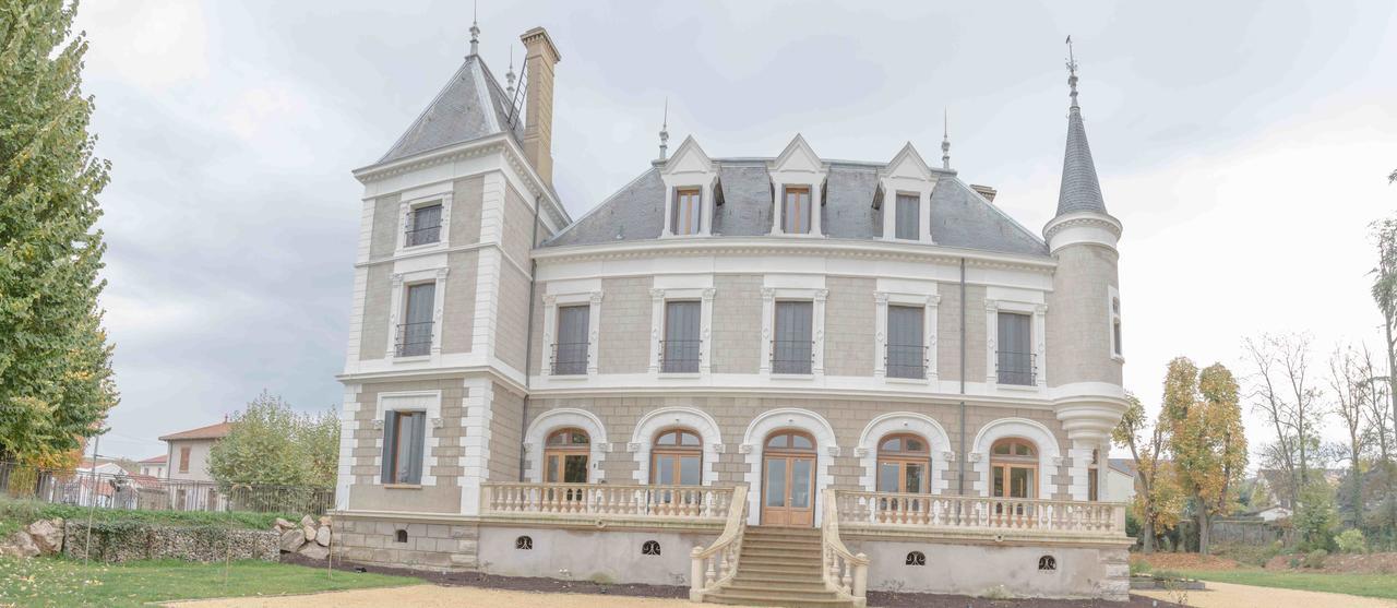 Eclosion Chateau Hotel & Restaurant Saint-Paul-en-Jarez Bagian luar foto