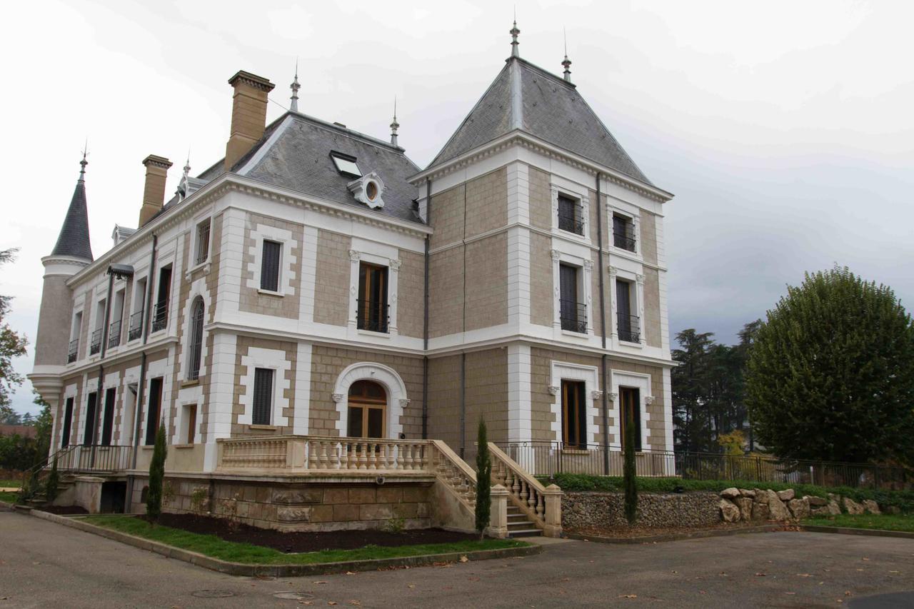 Eclosion Chateau Hotel & Restaurant Saint-Paul-en-Jarez Bagian luar foto