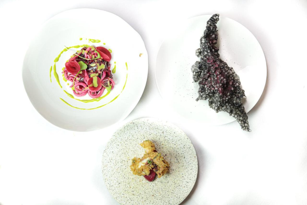 Eclosion Chateau Hotel & Restaurant Saint-Paul-en-Jarez Bagian luar foto